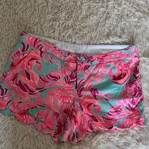 Lilly Pulitzer Pink and Aqua Buttercup 5” Shorts